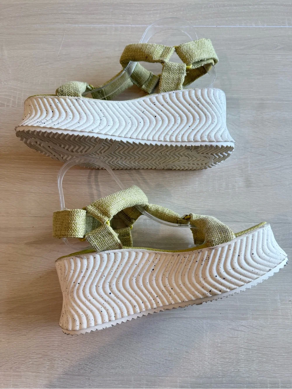 Circus NY by Sam Edelman Platform Sport Sandals Lime Green Wedge Hook & Loop 8.5